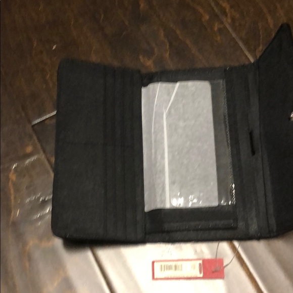 Wallet - Picture 3 of 5